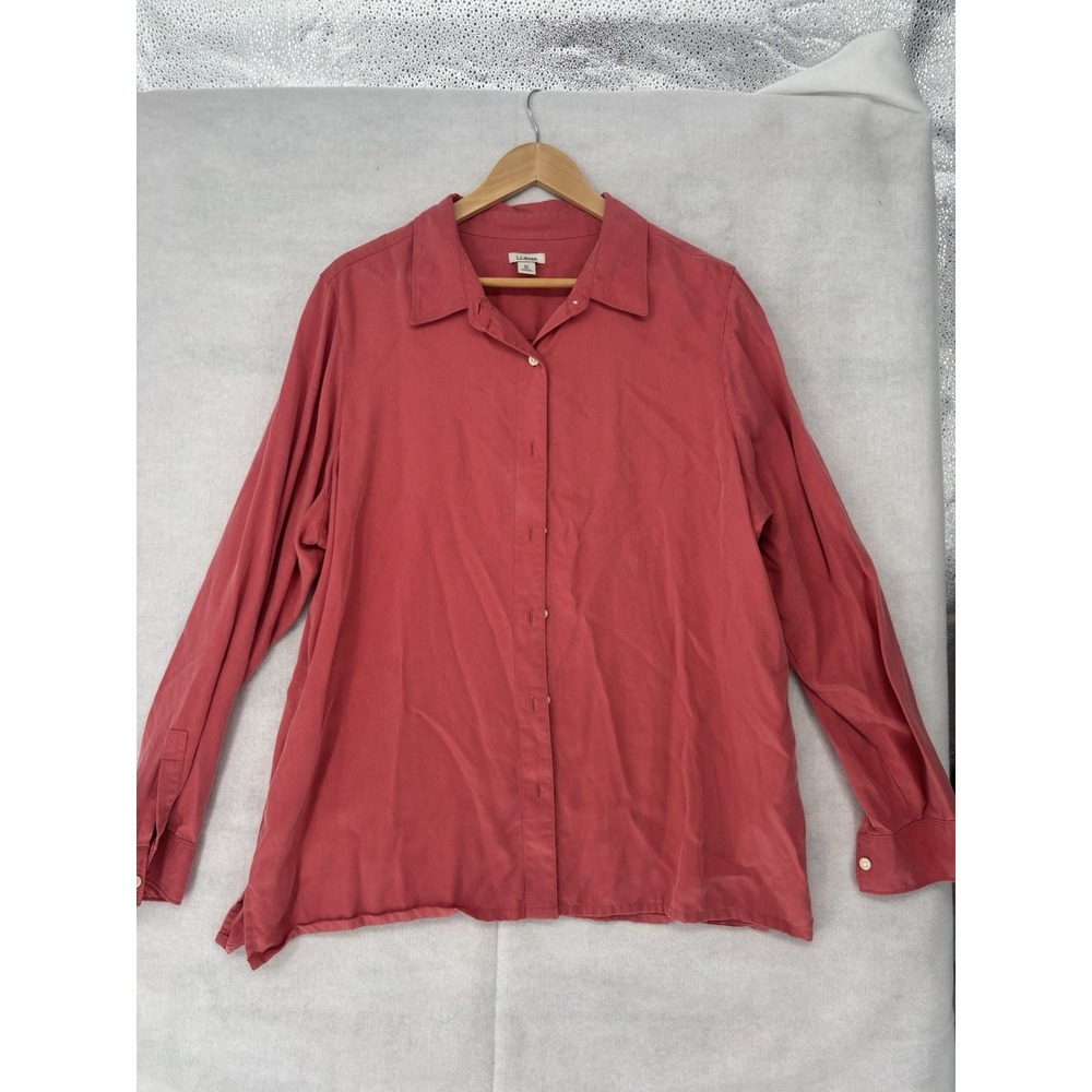 LL Bean Button Down Shirt Womens XL Apricot Twill L/SL Casual Outdoor